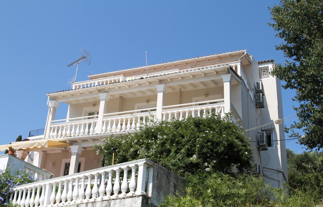 Kassiopi Seafront Elegant Apartments Ngoại thất bức ảnh