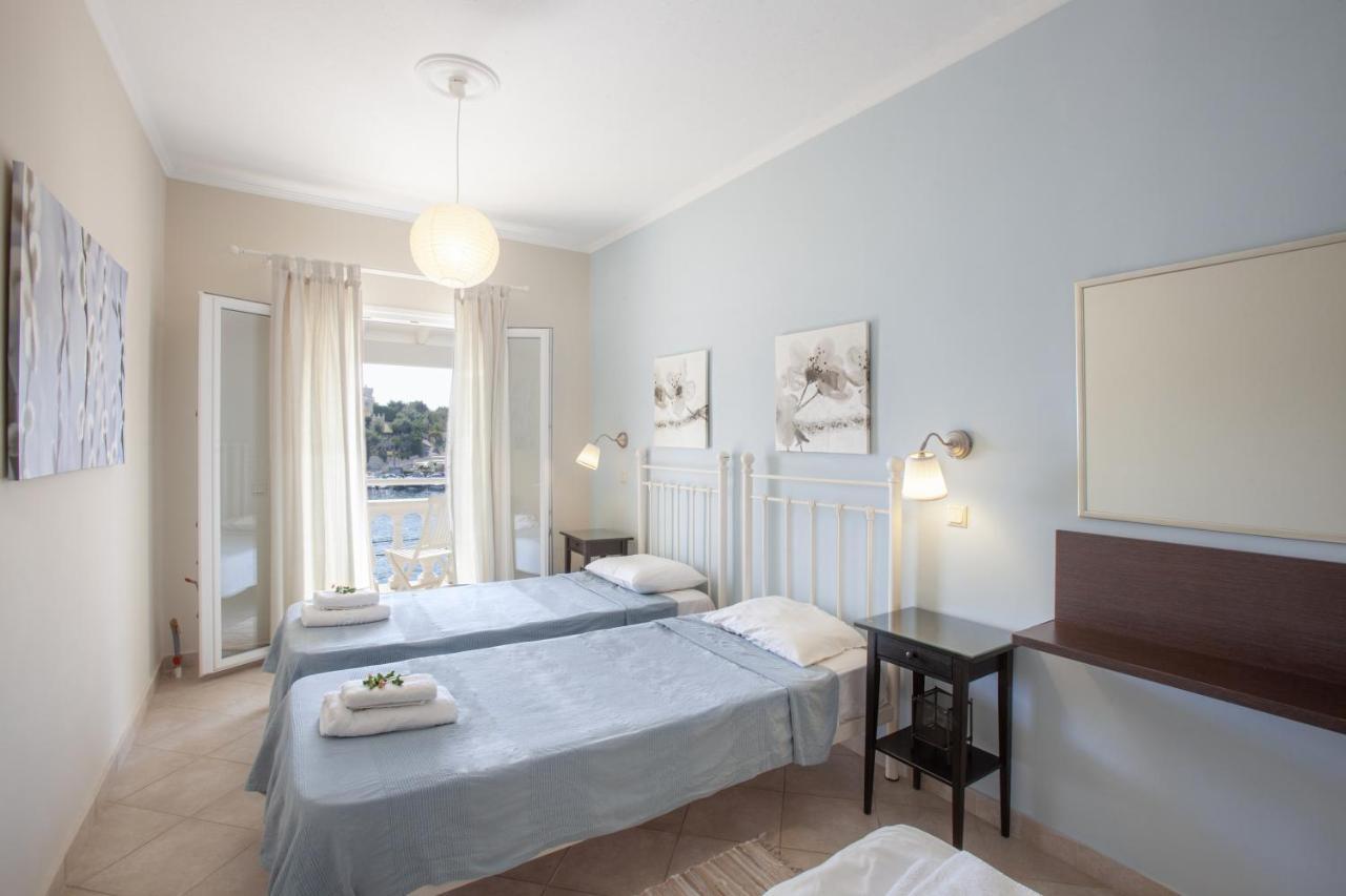 Kassiopi Seafront Elegant Apartments Ngoại thất bức ảnh