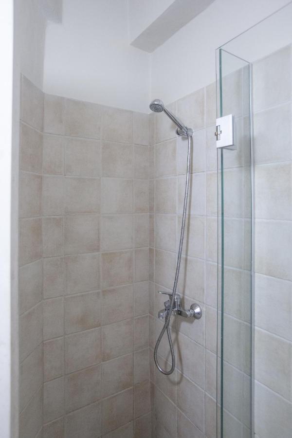 Kassiopi Seafront Elegant Apartments Ngoại thất bức ảnh